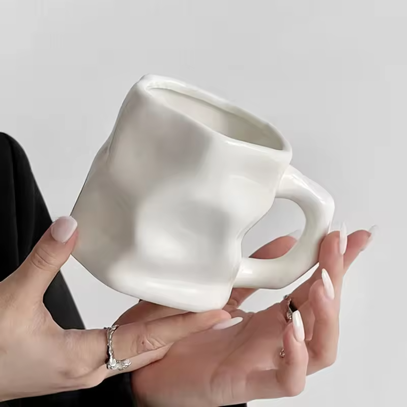 breakfast cup Simple personality ceramic drinking cup Office afternoon tea high-value milk coffee cup home decoration supplies